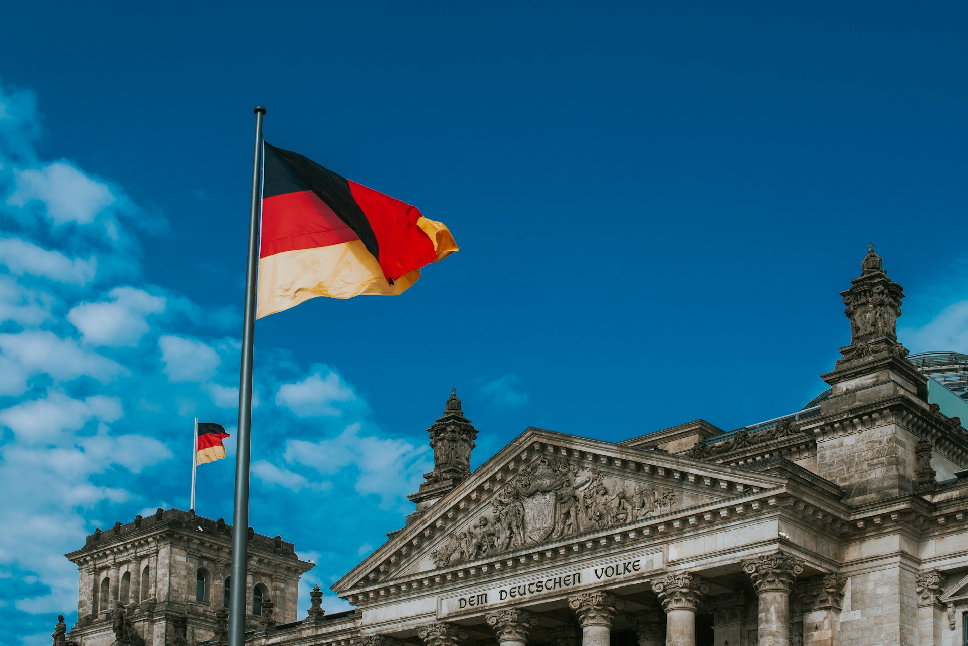 Mehr über den Artikel erfahren                                      Protest muss weitergehen
